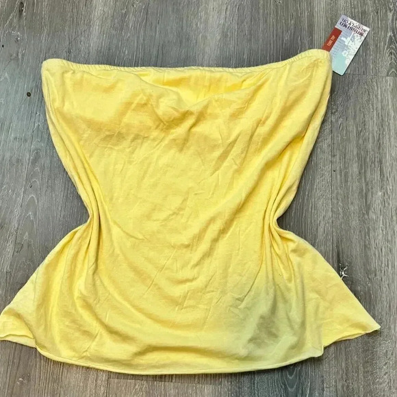 Mossimo Supply Co. Tops - Size XXL Mossimo Supply Company Yellow Tube Top New With Tags and Defects